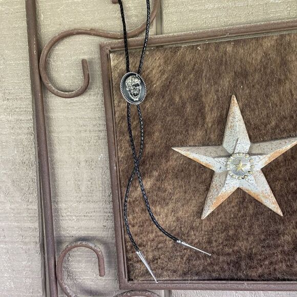 Spider Skull Cameo Pendant Bolo Necklace Lariat Tie Gothic Rockabilly Bolo - Picture 6 of 12